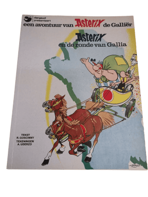 Asterix 05 - Asterix en de ronde van Gallia