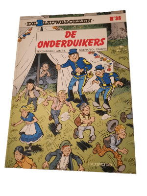 De Blauwbloezen 38 – De Onderduikers