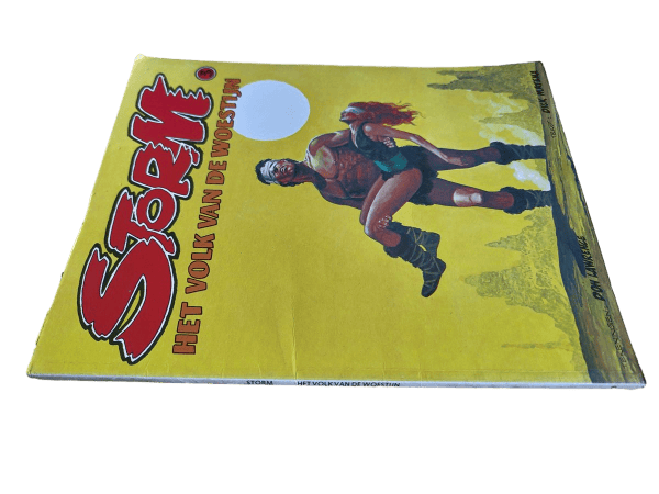 Storm 3 - Het volk van de woestijn - Rug
