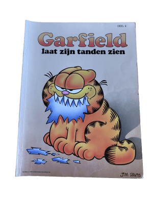 Garfield 09 - Garfield laat zijn tanden zien