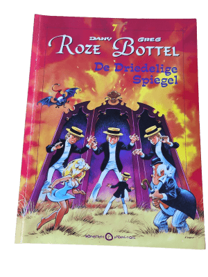 Roze Bottel 07 - De driedelige spiegel