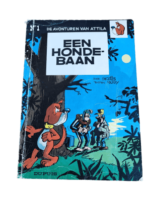 Attila 1 - Een hondebaan